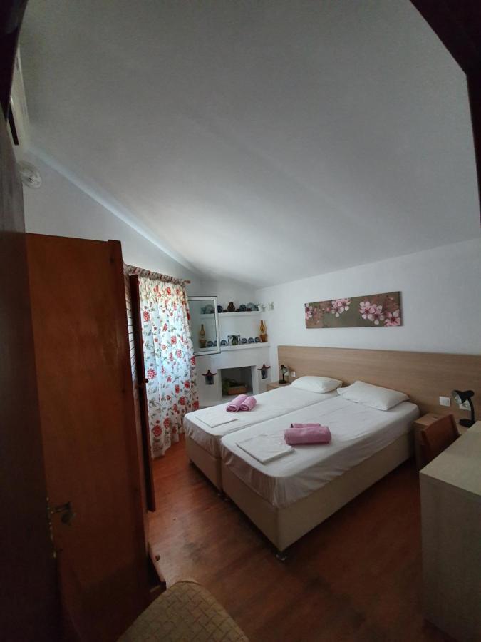 Dionisos Studios And Apts Skiathos Кукунаріес Екстер'єр фото